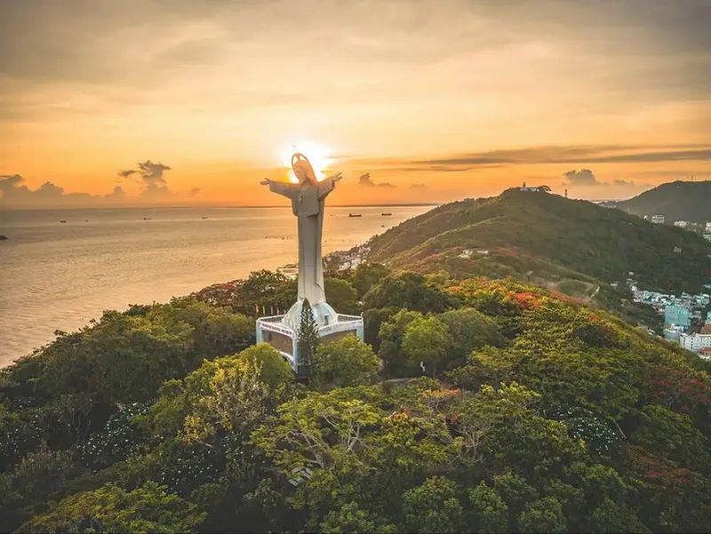 Tượng đài Chúa Kitô Vua Vũng Tàu