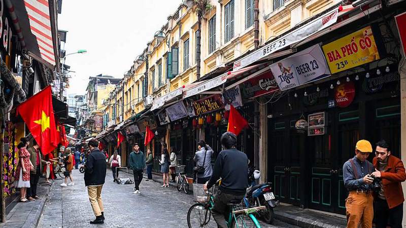 Phố cổ Hà Nội nhộn nhịp trong lịch trình du lịch Hà Nội 3 ngày