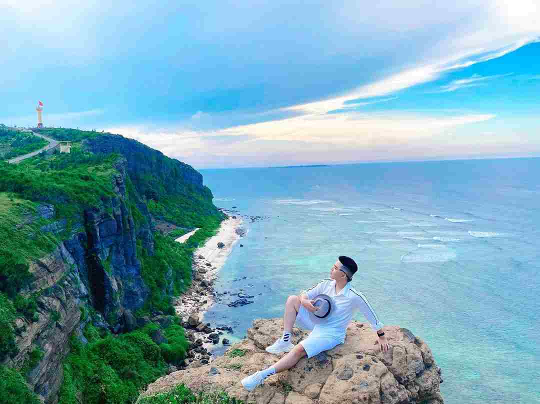 Đảo Lý Sơn đúng chuẩn cát trắng, biển xanh và nắng vàng
