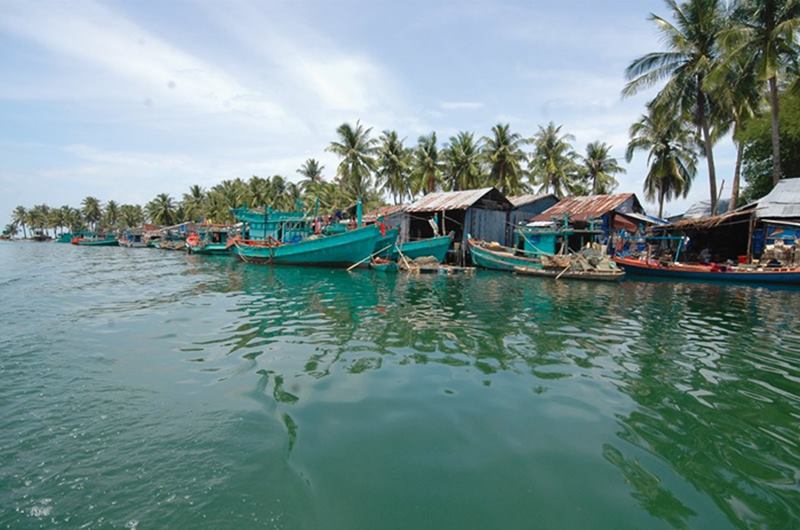 Vẻ đẹp bình dị nơi làng chài Rạch Tràm