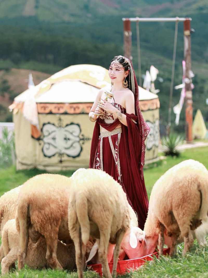  Một lần làm tuyệt sắc giai nhân, để lưu giữ khoảnh khắc đẹp nhất đời