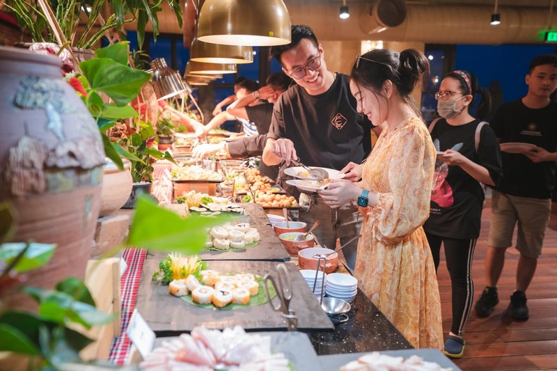 Gợi ý địa điểm ăn uống cho gia đình tại Bà Nà Hills giúp cả nhà yên tâm thưởng thức