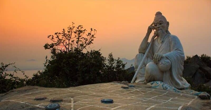 Săn mây đỉnh Bàn Cờ nơi tỉ phú Bill Gates ghé chơi trên núi Sơn Trà