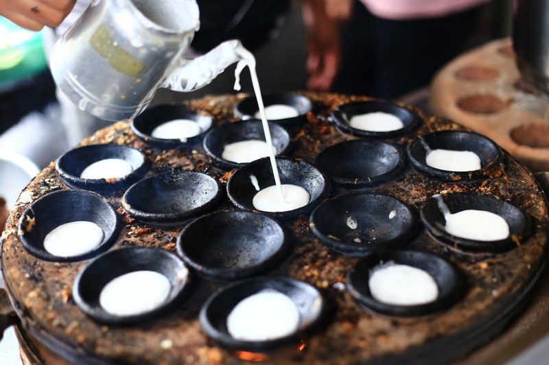 Bánh Căn Cô Hạnh - Dốc Đá, Phù Đổng Thiên Vương, Đà Lạt.