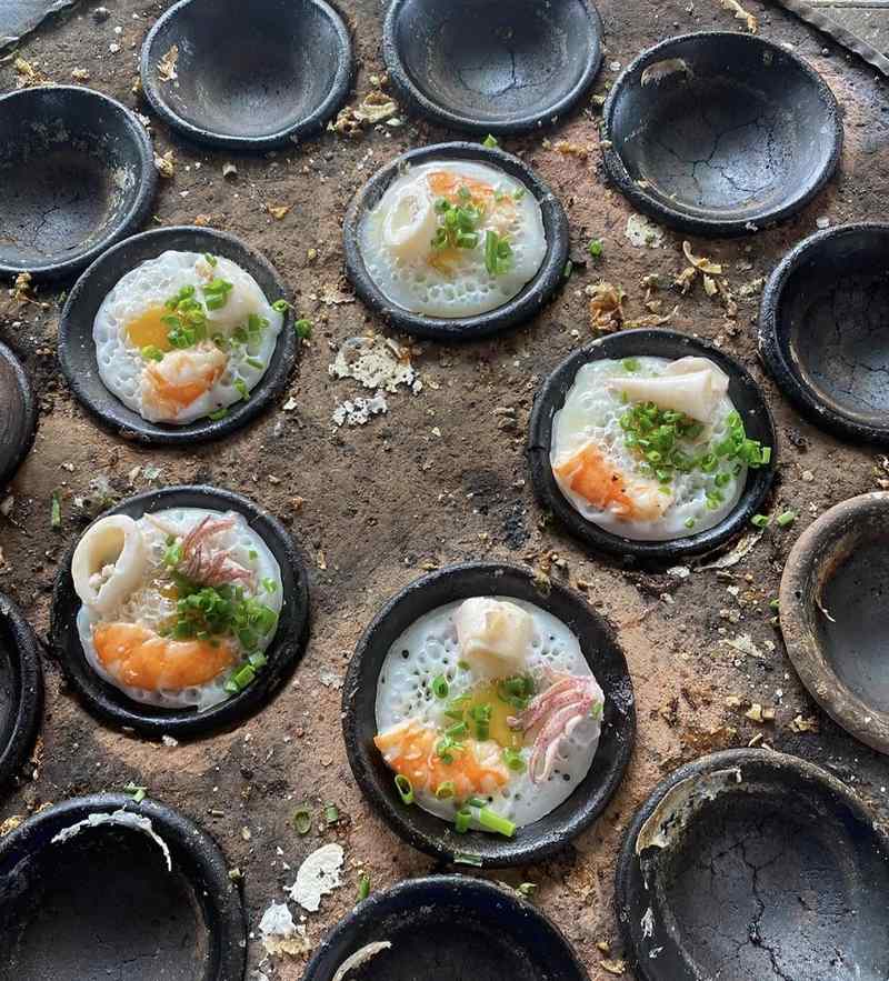 Bánh Căn Hải Sản - 12 Phan Đình Phùng, Phường 1, Đà Lạt.