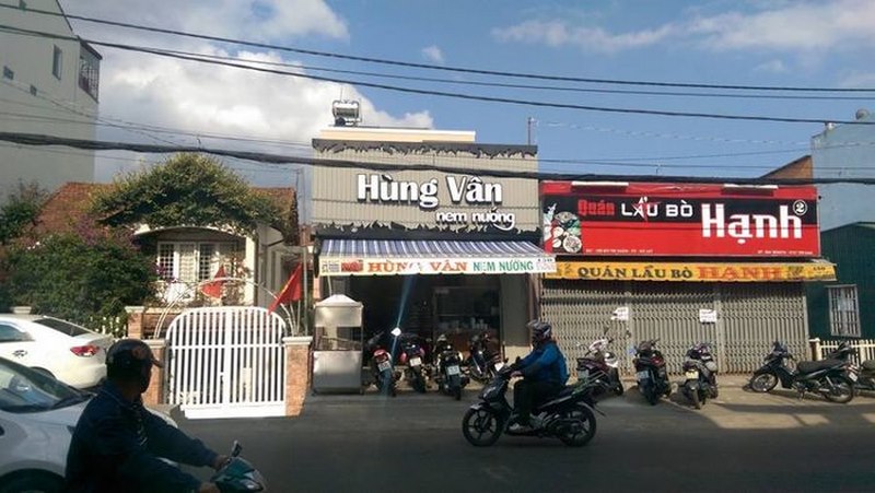 Nem nướng Hùng Vân
