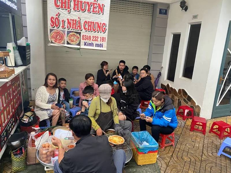 Quán Bánh Tráng Nướng Đà Lạt - Chị Huyền