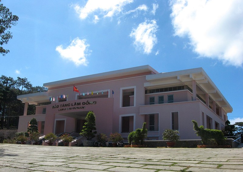 Tòa nhà chính Bảo tàng Lâm Đồng ở Đà Lạt